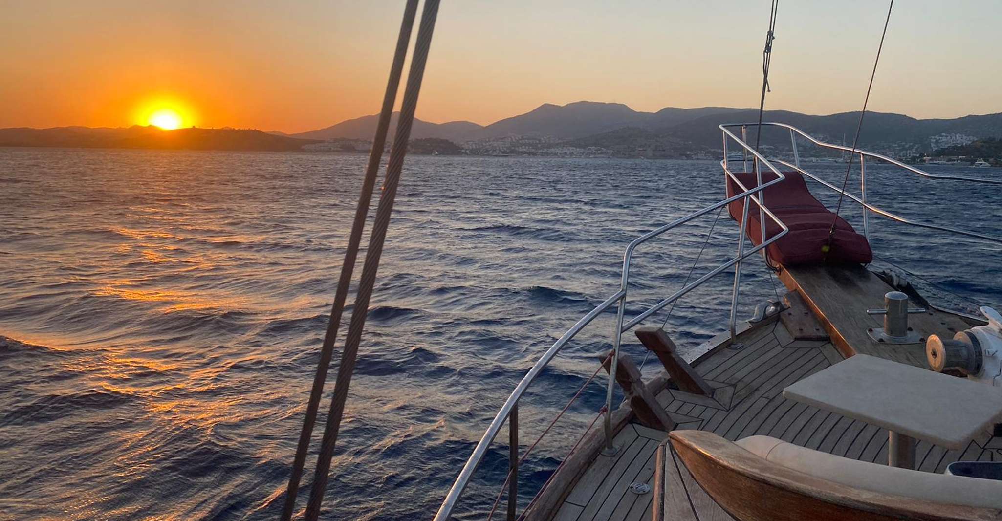 Bodrum Private Sunset Boat Tour - Hizvo