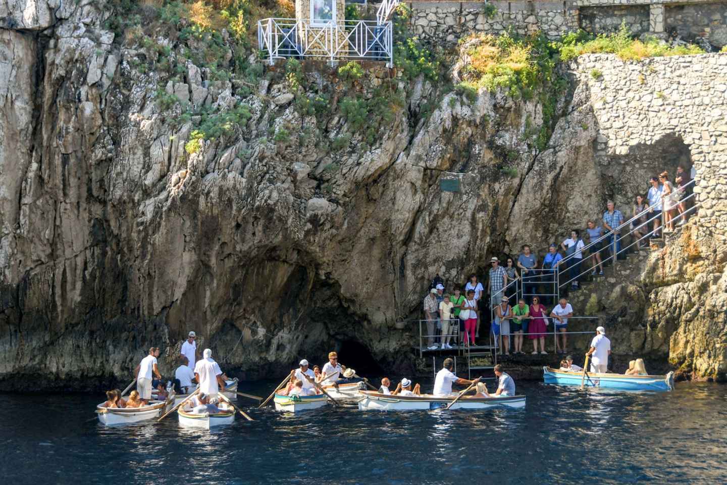 Da Napoli: Gita giornaliera a Capri e Grotta Azzurra