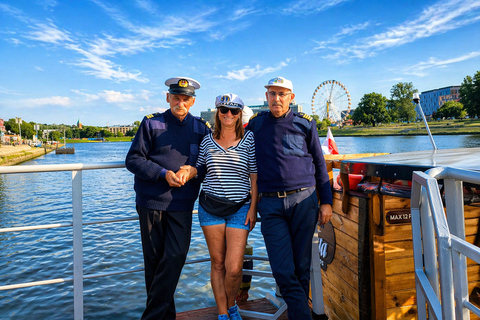 Krakow: Vistula River Sightseeing Cruise with Audio Guide