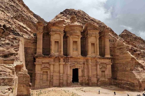 2 Day Private Tour Petra Wadi Rum and Dead Sea from Amman Deluxe 2 Days Trip