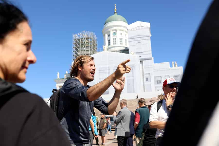 Episches Helsinki: Der unterhaltsame Rundgang mit Geschichtenerzähler. Foto: GetYourGuide Episches Helsinki: Der unterhaltsame Rundgang mit Geschichtenerzähler. Foto: GetYourGuide