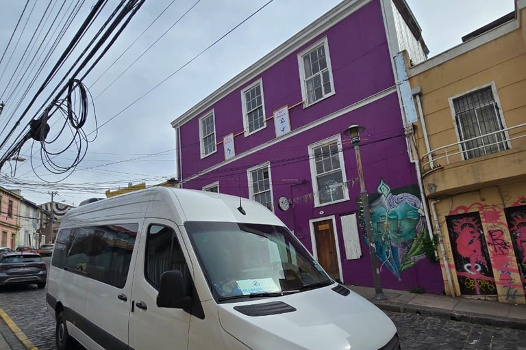 Santiago to Valparaiso Cruise Port: Private Transfer and Wine Tasting Santiago to Valparaiso Cruise Port: Private Transfer & Wine Tasting