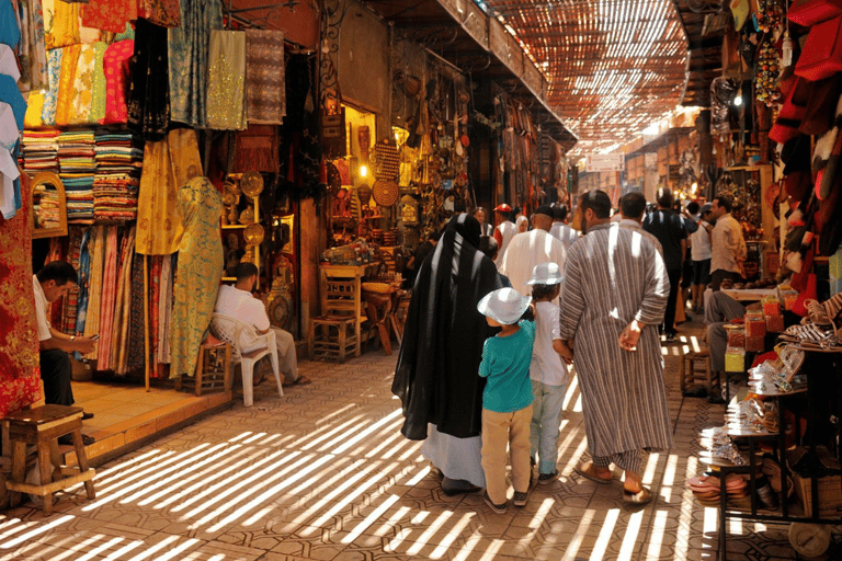 Marrakech Medina Night Tour with Rooftop Dinner