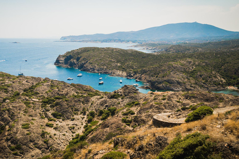 Roses: Excursión en barco al Cap de Creus y Cadaqués