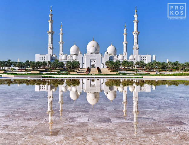 Visit Private Abudhabi City Tour fullday Trip in Abu Dhabi