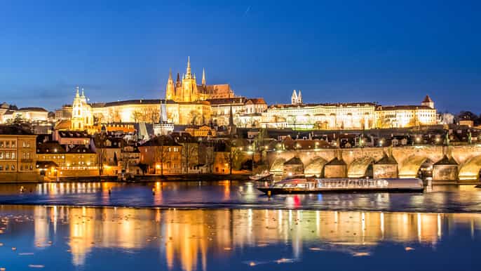 Prague: 50-Minute Sightseeing Evening Cruise