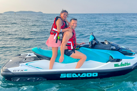 Location de jet ski à Pattaya par TSA ThailandLocation de 15 minutes