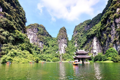 Hanoi: całodniowa wycieczka do Hoa Lu, Trang An i jaskini Mua