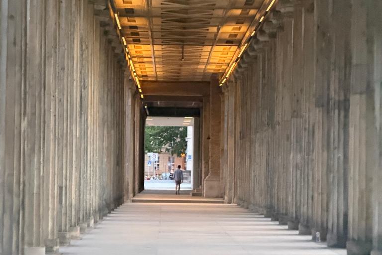 Berlin Night Walking Tour - Iconic Illuminated Landmarks Private Berlin Sunset Walking Tour - Iconic Landmarks