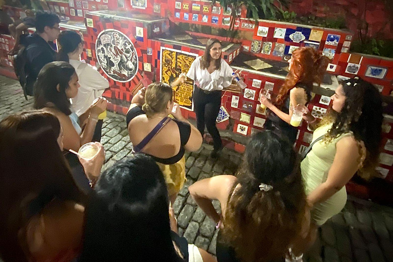 Rio: Pub Crawl in Lapa with Cachaça Tasting and Live Samba