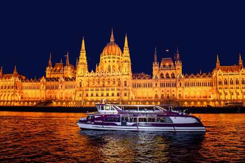 Boedapest: Donaucruise met volksdansen en drankjesDonaucruise met volksdansen en drankjes