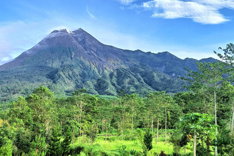 Yogyakarta: Borobudur Climb up, Merapi Volcano and Prambanan