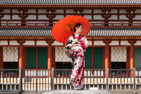 Osaka to Nara: Todai-ji & Deer Park Guided Family Tour - Image 2