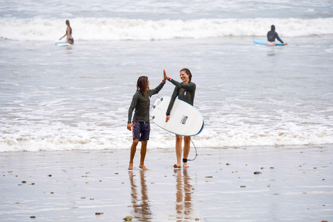 Santa Teresa: Surf Lesson with Instructor and Gear