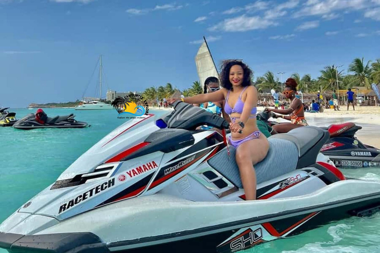 Nungwi/Kendwa: Jet Ski Adventure with Drone Footages Jet ski ride Without Drone Footage (Pickup Included)