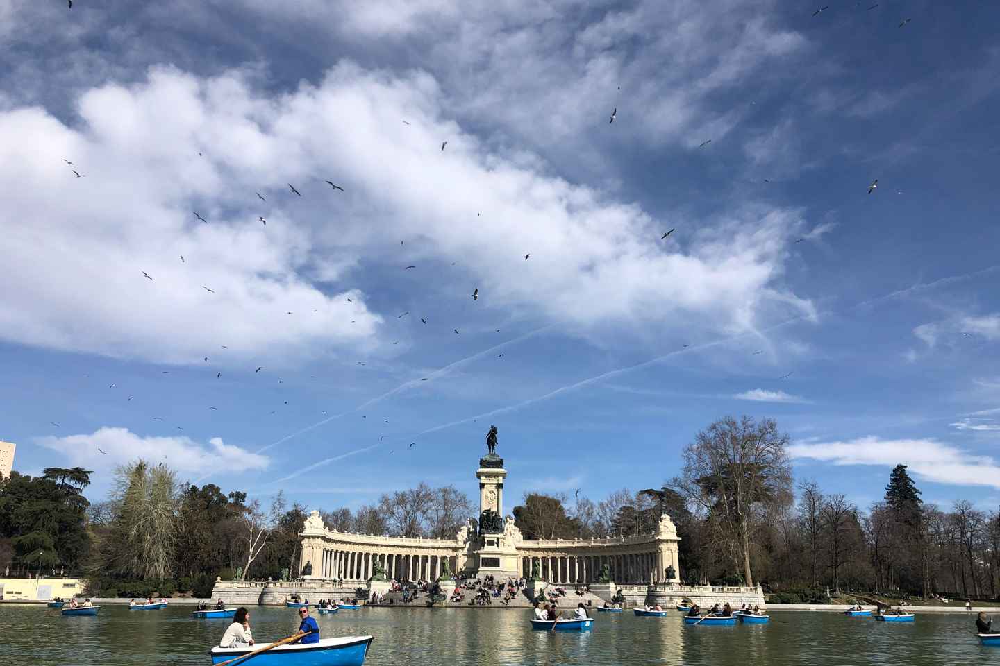 Madrid: Prado Avenue and Retiro Park Guided Walking Tour - Madrid: Prado Avenue and Retiro Park Guided Walking Tour