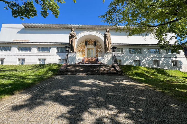 Museum Künstlerkolonie Darmstadt – Guided tour of the collection presentation