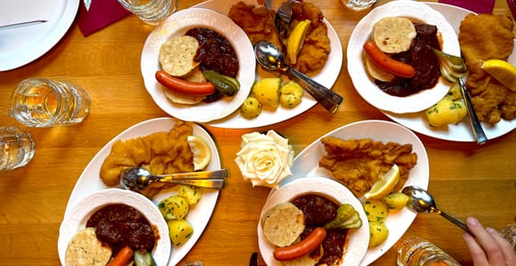 Vienna: Food Tour with 5+ Stops and a Secret Dish
