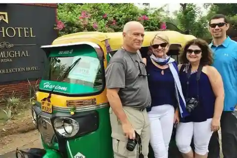 Tuk tuk 🛺 tour with taj and fort