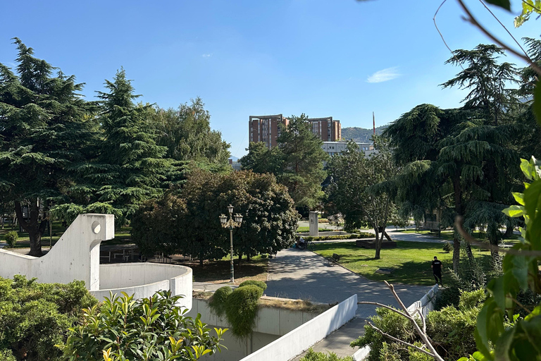 طعام الشوارع والمشروبات في سكوبي، الطريقة المحليةطعام ومشروبات شوارع سكوبي، الطريقة المحلية