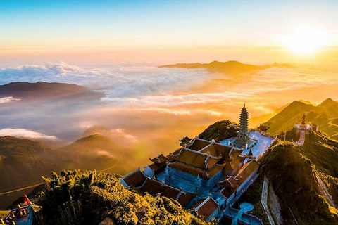 Hanoi: Transfer to/from Sapa by Luxury Private Car Round-trip private car between Hanoi and Sapa