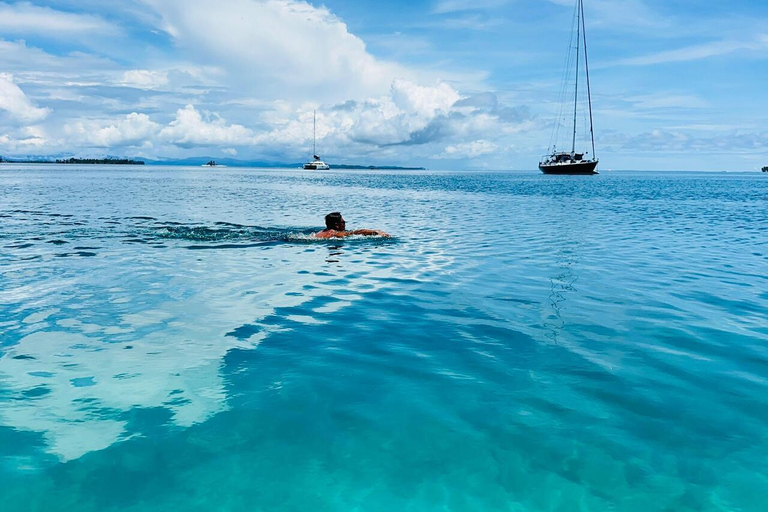 San Blas Day Trip: Isla Perro, Isla Diablo & Natural Pool