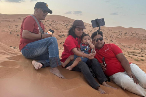 From Muscat: Bedouin Visit, Desert Sunset & Stargazing Tour