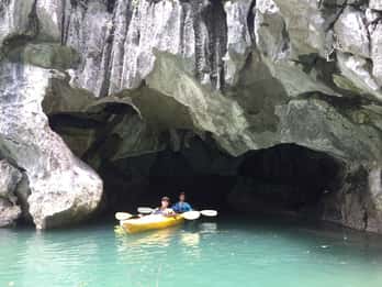 Cat Ba Island: Full-Day Cruise to Lan Ha Bay and Ha Long Bay