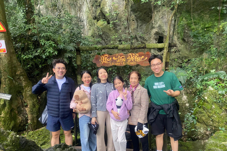 Phong Nha Cave & Paradise Cave: Guided Tour Boat & Explore Group Tour with Drop-Off in Hue