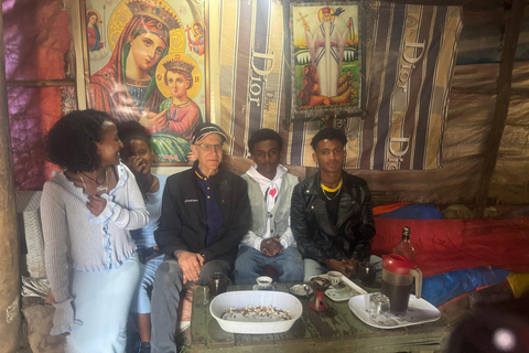 Addis Ababa: City Highlights Guided Tour