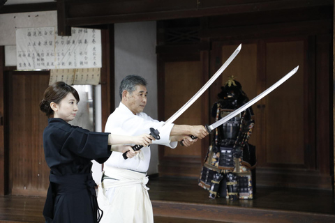 Wakayama: Tamura Style Samurai Experience with Castle Tour