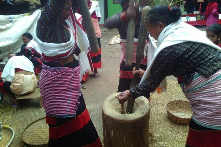 Tokha: Saturday Market & Fair Food Hunt Experience