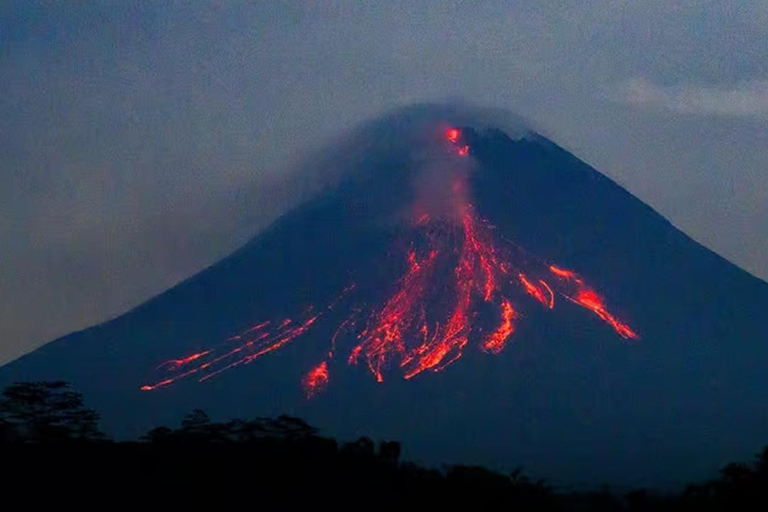 Mount Merapi Jeep Adventure: Thrilling Off-Road Tour Merapi Jeep Sunrise and Borobudur Tour