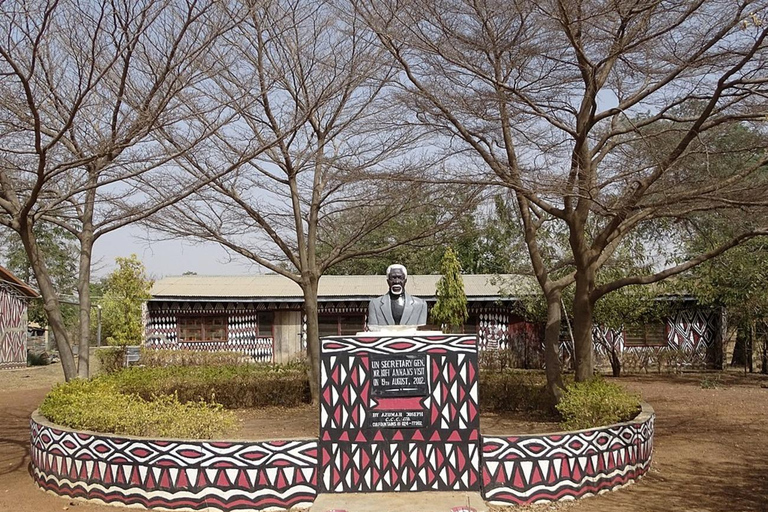 Accra : circuit de 11 jours dans les territoires du nord, la savane et les tribusAccra : circuit de 11 jours dans les territoires du nord, la savane et chez les tribus