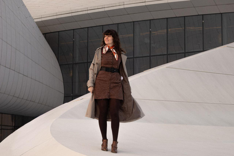Baku: Heydar Aliyev Center Photoshoot (Flying Dress Option)