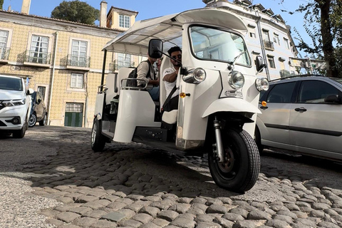 Lisbon : Private Trip by Electric Quad & Tuk Tuk Lisbon : A Welcome Tour