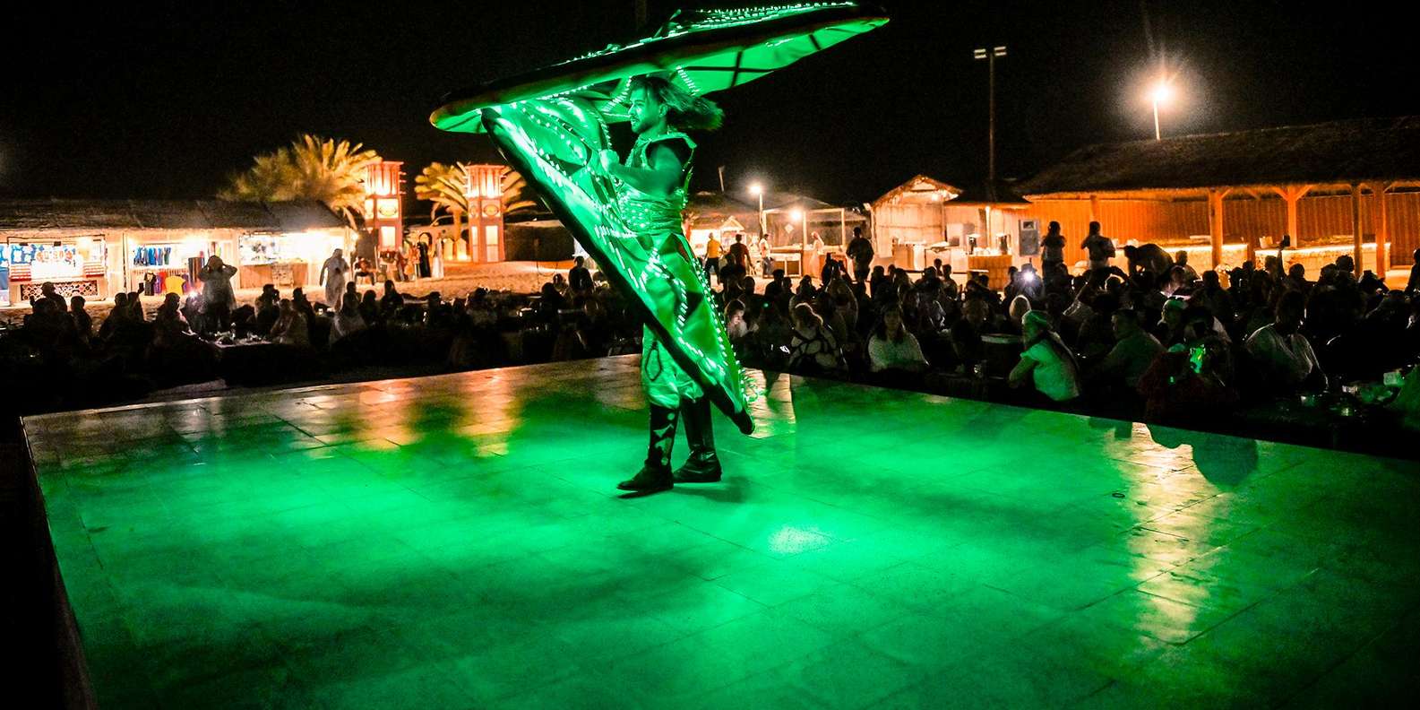Dubai: Desert Safari with BBQ Dinner & Quad Biking Options