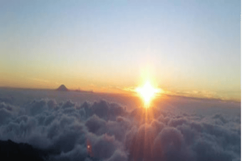 Mount Rinjani Trekking 3D/2N Via Sembalun Finish Torean