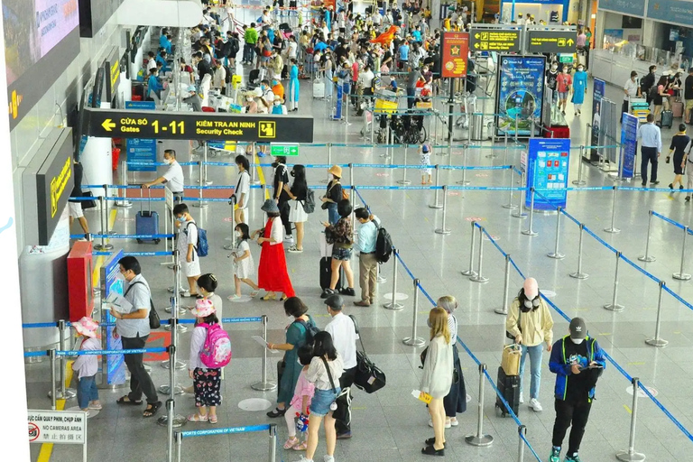 DaNang Airport VIP Arrival Experience with Fast Track Access Arrival Service