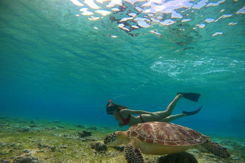 Gili Islands: Private Sunset & Snorkeling Tour with GoPro