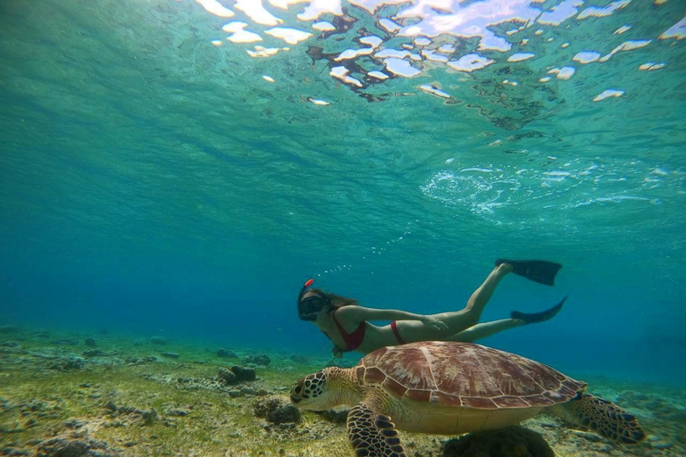 Gili Islands: Private Sunset & Snorkeling Tour with GoPro
