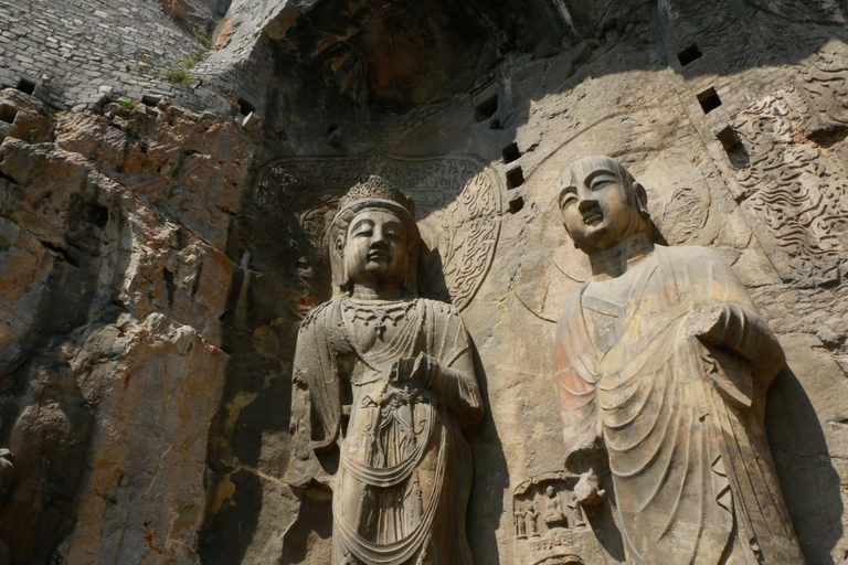 Tour privato: Grotte di Longmen, Tempio Shaolin e spettacolo di KungfuPick up da Zhengzhou: Guida in inglese Tour di un giorno tutto incluso