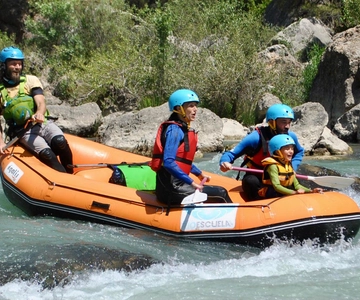 Huesca: Family Rafting