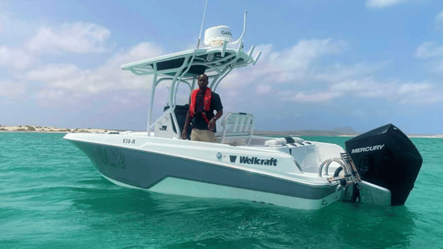 Premium - Private Boat Tour Boa Vista
