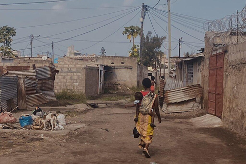 Maputo: Mafalala Food & Culture Walking Tour with Lunch Mafalala Walk & Lunch