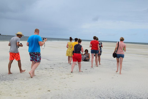 From Mombasa: Funzi Island Canoe Safari with Guide