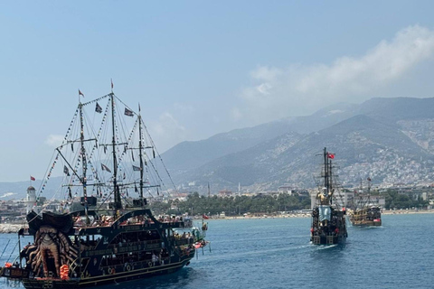 Alanya: Golden Hour Ship Under the Stars Dinner & Party