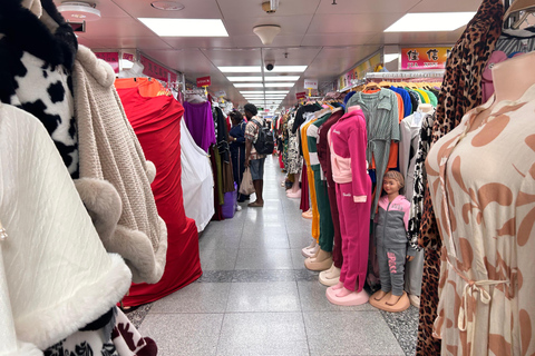 Guangzhou: Liuhua Garment Market Sourcing Tour Liuhua Garment Center – Wholesale Sourcing with Transfers