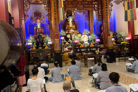 Túneis Cu Chi e Templo Cao Dai