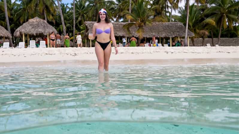 Punta Cana: Saona Island Catamaran Tour with Food & Open Bar